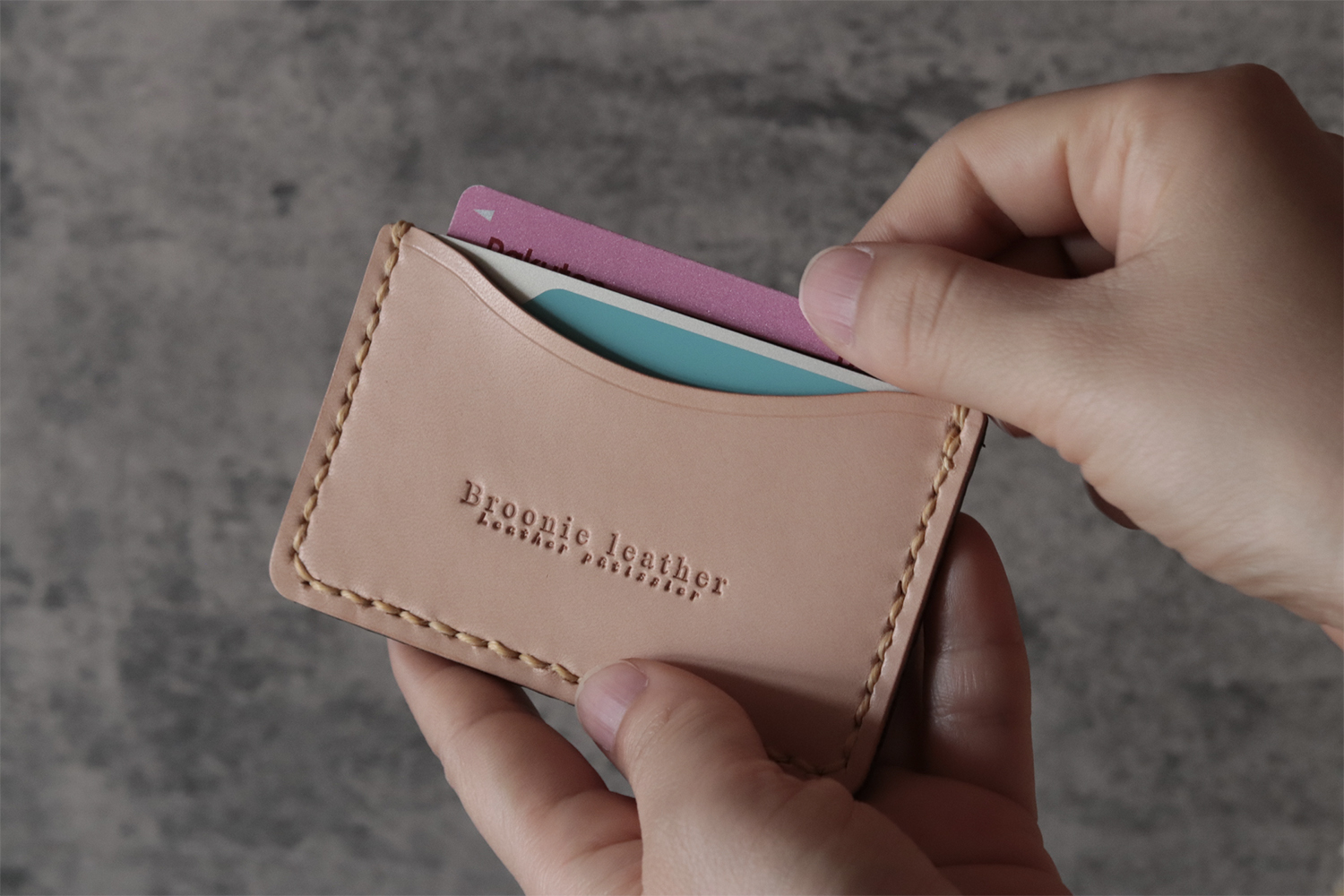 本革・2枚収納パスケース